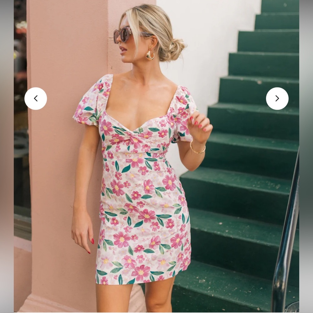 Vestique Floral Pink Dress